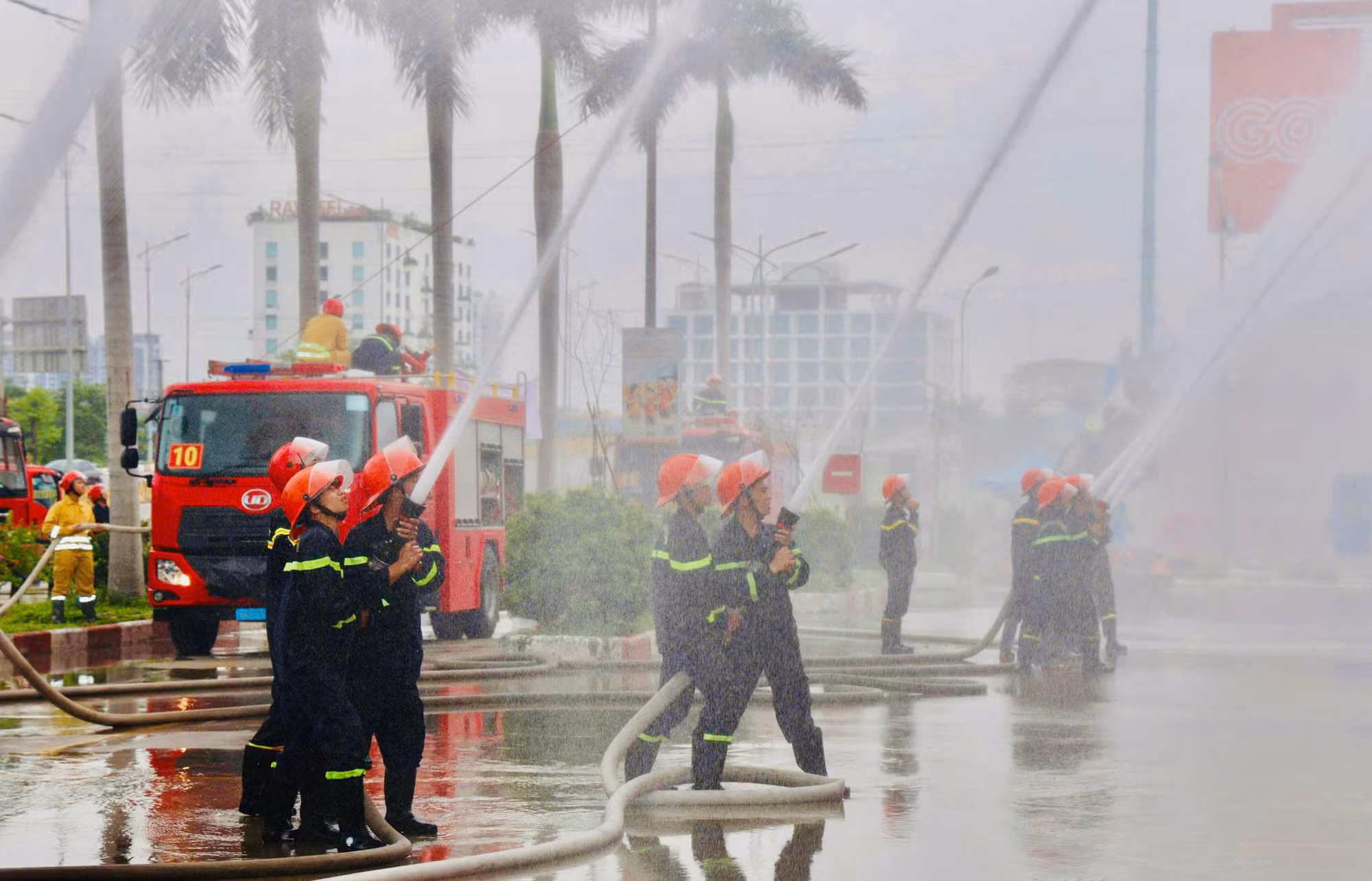 Bắc Giang diễn tập phương án chữa cháy và cứu nạn, cứu hộ cấp tỉnh năm 2025 -0