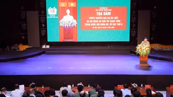 Tọa đàm, giải đáp những nội dung "nóng" liên quan đến các dự án luật