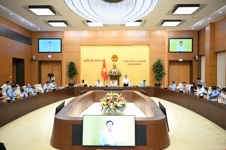 Bổ sung nhiệm vụ, quyền hạn của Điều tra viên là Trưởng, Phó trưởng Công an cấp xã -0