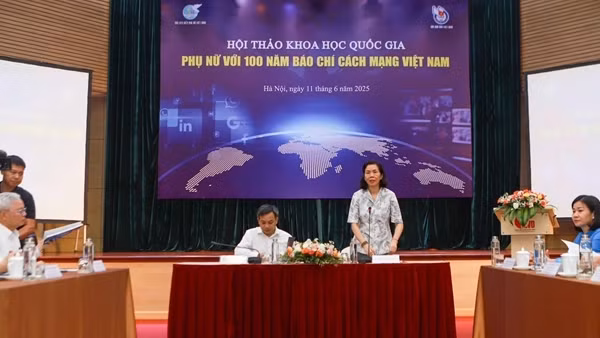 Phát huy vai trò của phụ nữ trong hoạt động báo chí