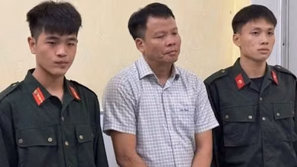 Ngày 25/6, cựu Tổng Biên tập Tạp chí Môi trường và Đô thị Đồng Xuân Thụ hầu tòa