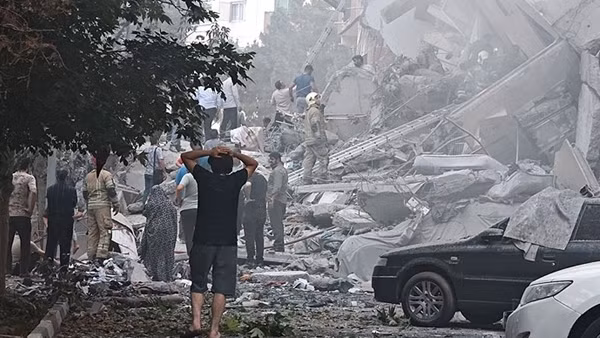 Hé lộ cách tiêm kích Israel "qua mặt" lưới phòng không Iran