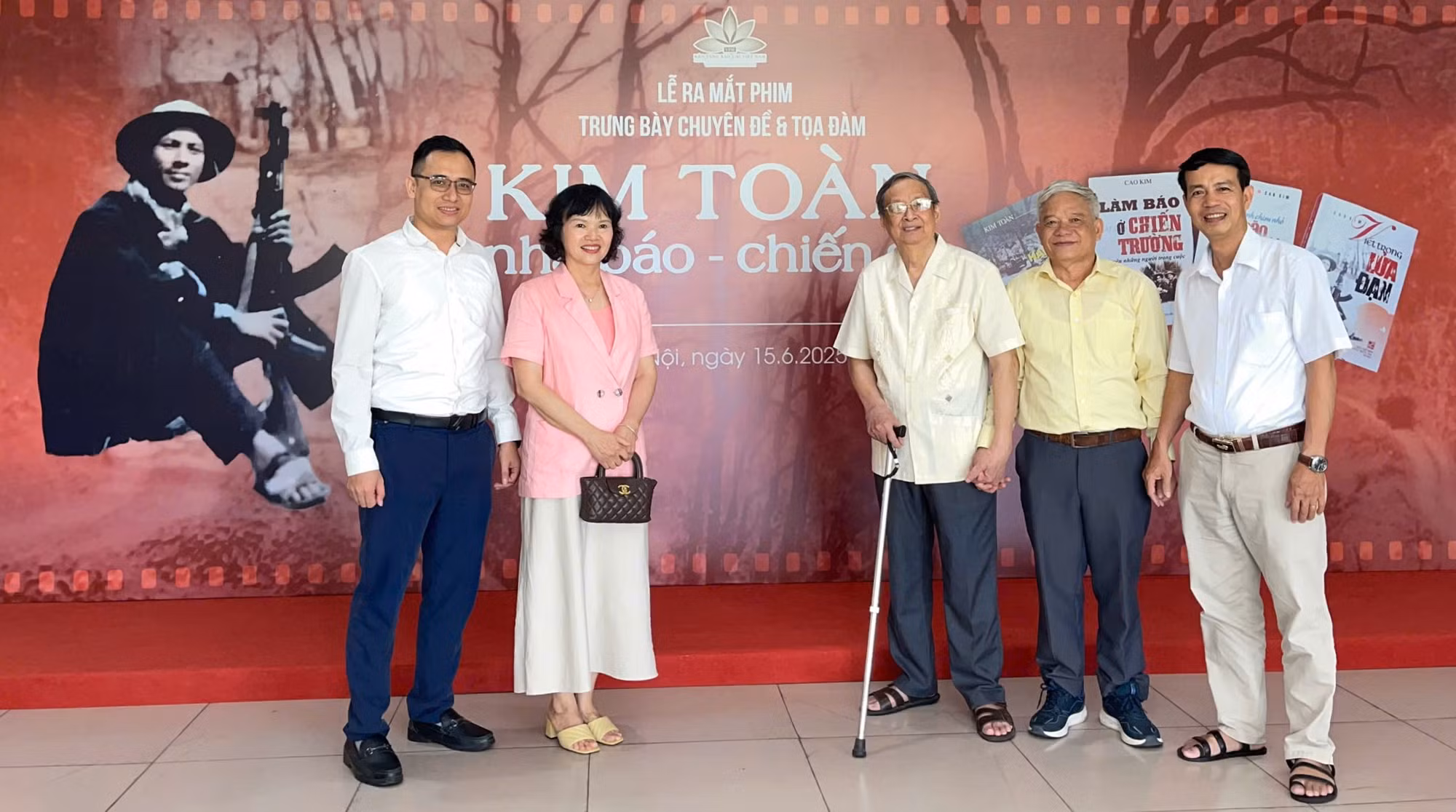 Ra mắt phim tài liệu phim “Kim Toàn, Nhà báo - Chiến sĩ” -0