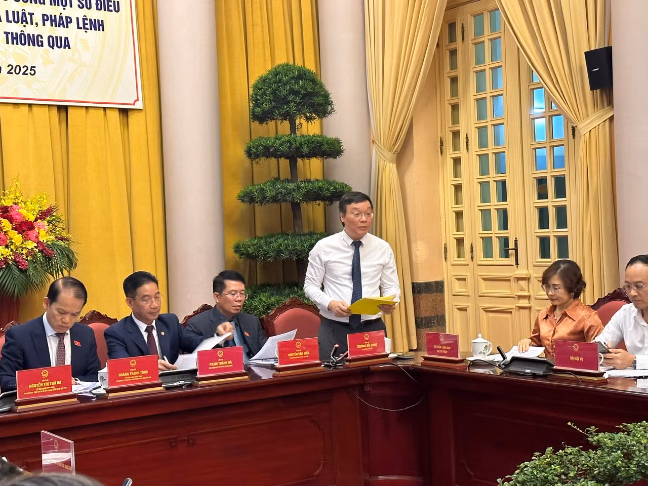 Công bố Nghị quyết của Quốc hội sửa đổi, bổ sung một số điều của Hiến pháp và các luật, pháp lệnh vừa được thông qua -0