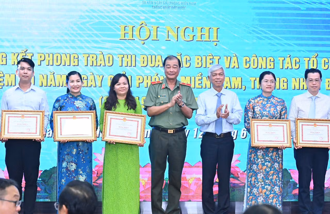 TP Hồ Chí Minh tổng kết phong trào thi đua sáng tạo đặc biệt chào mừng Đại lễ 30/4 -1