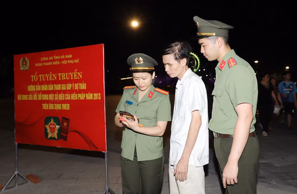 hien phap 5..jpg -1