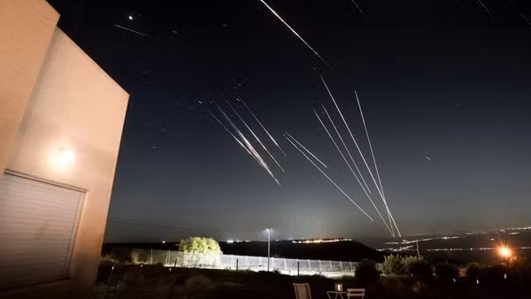 Israel tuyên bố phá hủy trụ sở cơ quan an ninh nội bộ Iran
