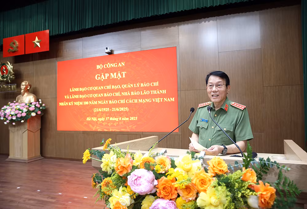Vững vàng trận tuyến thông tin, chung sức bảo vệ an ninh Tổ quốc -0