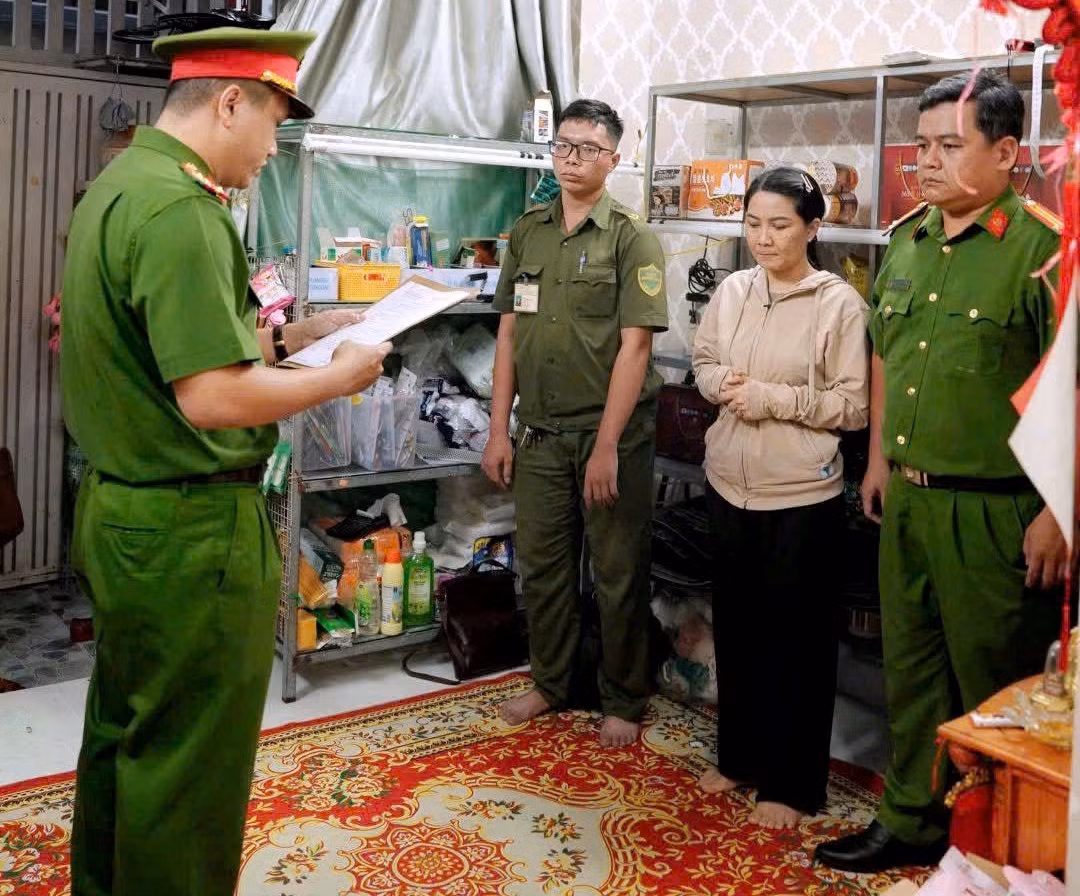 Khởi tố tội Trốn thuế 2 phụ nữ bán hàng qua mạng doanh thu gần 100 tỷ đồng -1