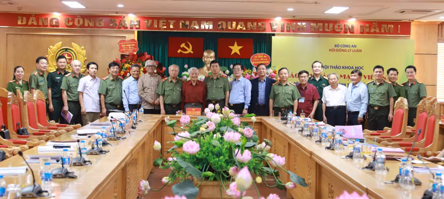 Báo chí CAND góp phần phục vụ đắc lực sự nghiệp xây dựng vào bảo vệ Tổ quốc trong kỷ nguyên mới -0