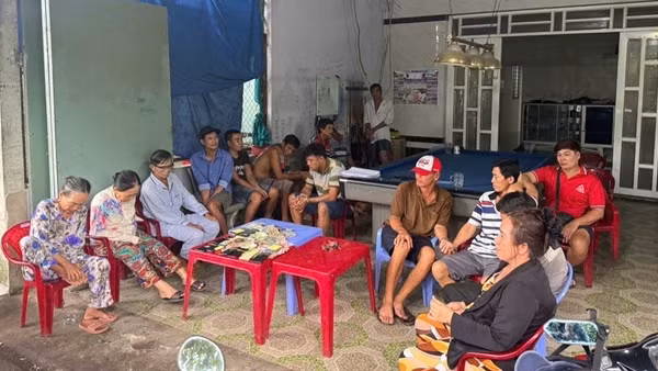 Bắt 26 đối tượng đánh bạc bằng hình thức đá gà qua mạng