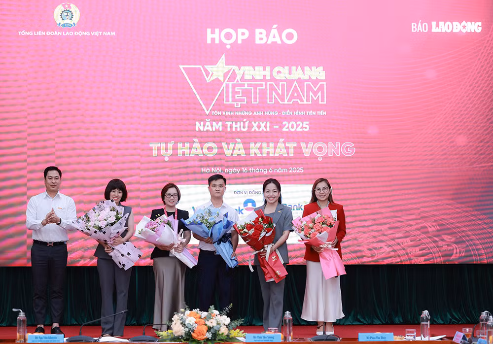 Vinh quang Việt Nam – Hành trình vinh danh và truyền cảm hứng -1
