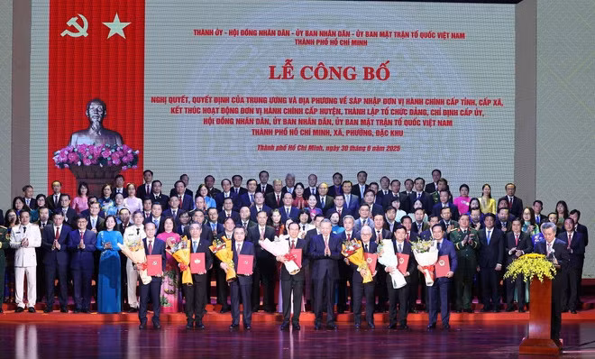 Tổng Bí thư Tô Lâm: Hợp nhất không gian không phải là sự cộng gộp đơn thuần -0