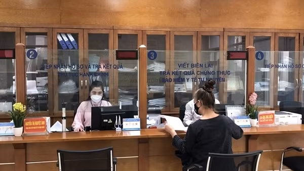 Không làm lại thủ tục tiếp nhận, bổ nhiệm công chức cấp xã mới nếu đủ điều kiện