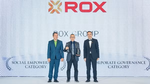 Cú đúp giải thưởng AREA 2025 - Dấu ấn đổi mới của ROX Group