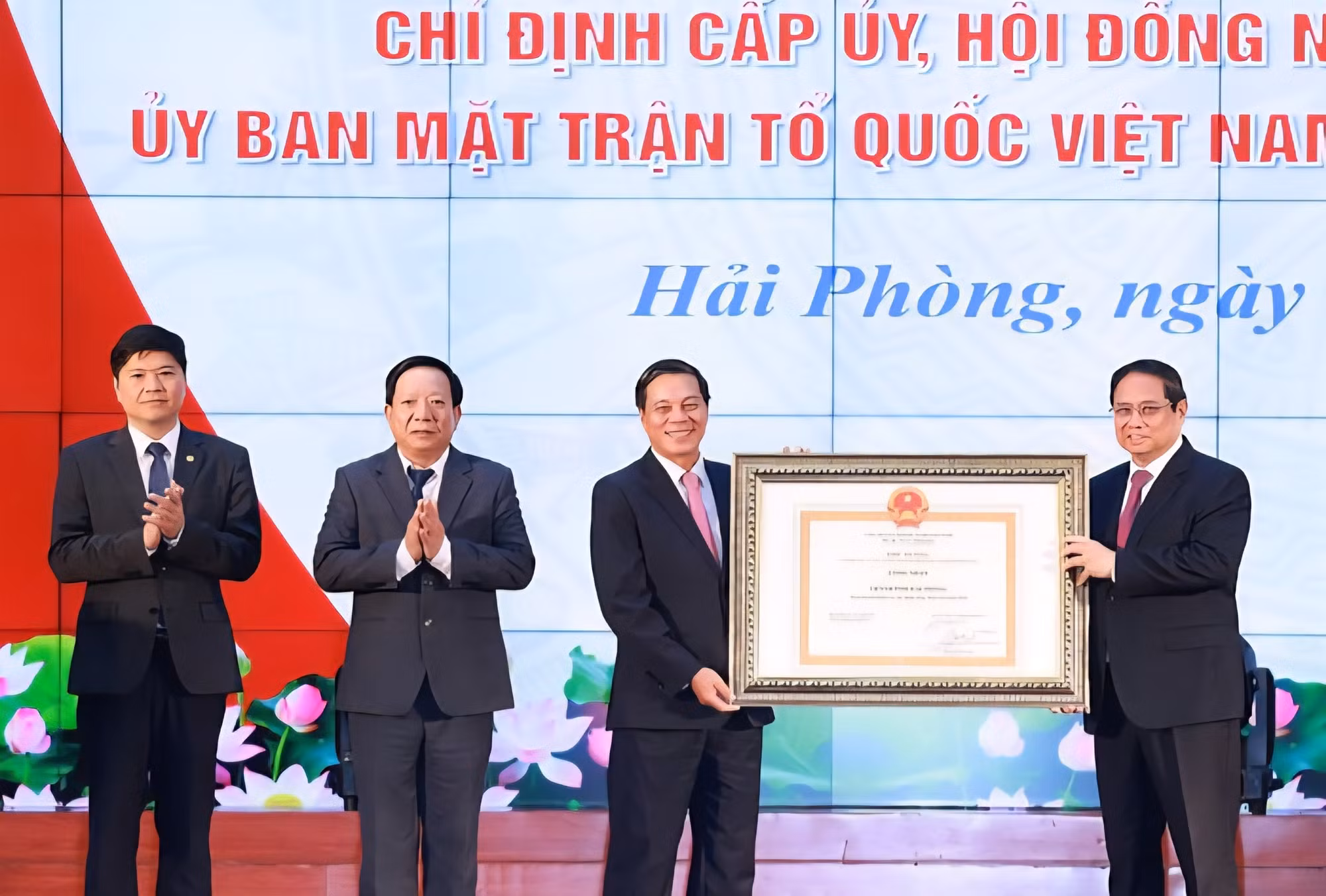 Thủ tướng Chính phủ Phạm Minh Chính dự Lễ công bố sáp nhập TP Hải Phòng và tỉnh Hải Dương -0