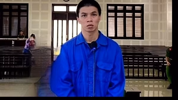 Chém người vì không ưa… cái cửa, một thanh niên lãnh 14 năm tù