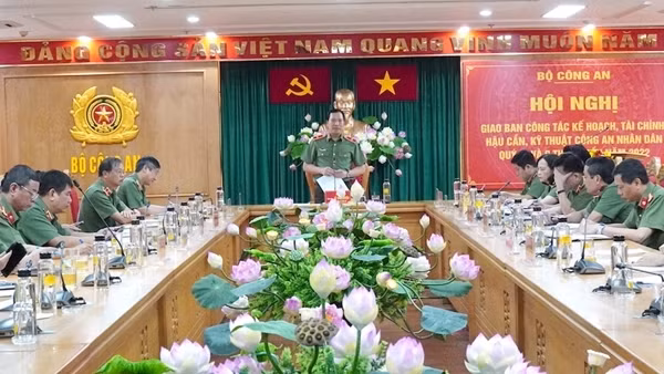 Tiếp tục nâng cao hiệu quả công tác kế hoạch, tài chính, hậu cần, kỹ thuật CAND
