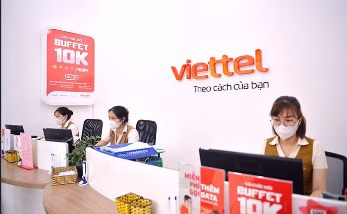 Viettel “liên thông” sóng di động, giúp chính quyền, người dân đảm bảo liên lạc sau bão số 4 -0
