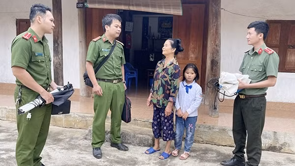 Nỗ lực hoàn thành chiến dịch 40 ngày đêm cấp CCCD