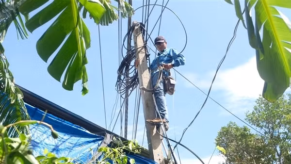 VNPT hỗ trợ khách hàng tại các tỉnh chịu ảnh hưởng bão Noru