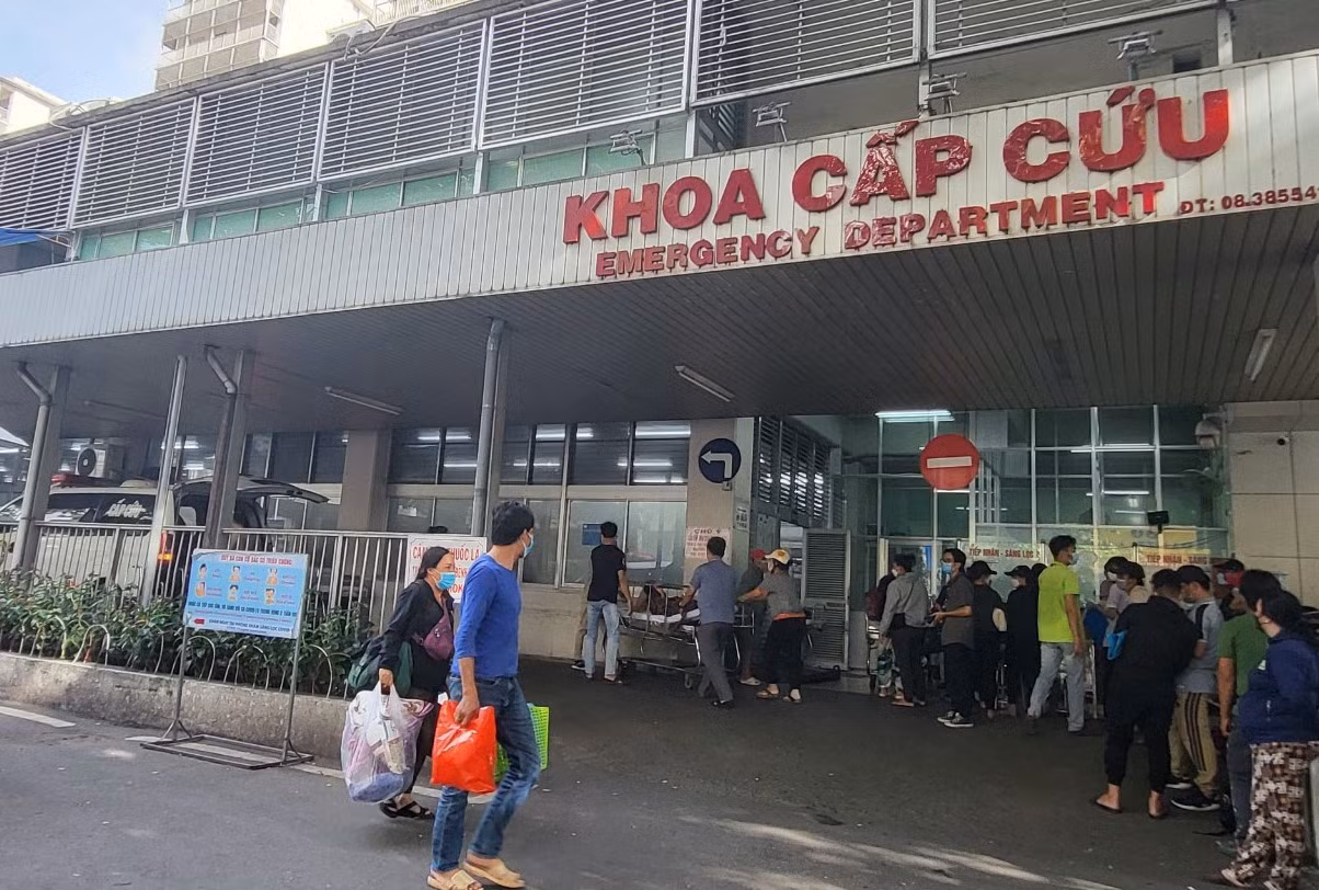 Khai thác điểm yếu tâm lý để thao túng -0