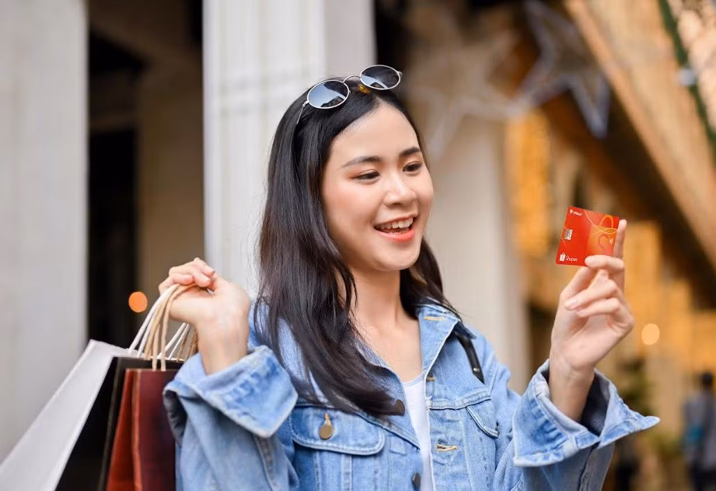 Chi tiêu thông minh, hưởng nhiều ưu đãi cùng thẻ tín dụng VPBank -0