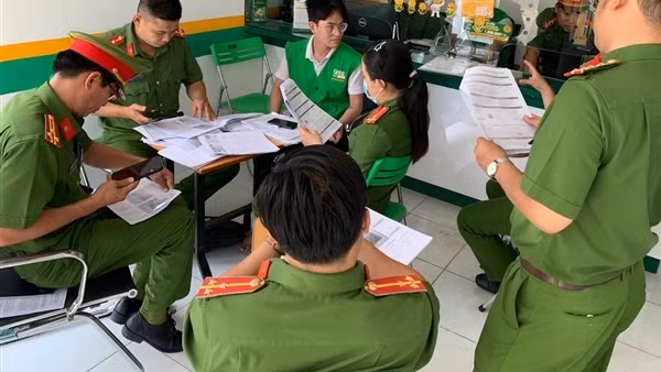Kiểm tra 11 chi nhánh, cơ sơ kinh doanh của Công ty F88 tại Bến Tre