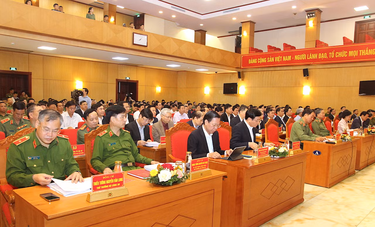 Xây dựng lực lượng CAND trong sạch, vững mạnh, chính quy, tinh nhuệ, hiện đại không chỉ là trách nhiệm của ngành Công an -0