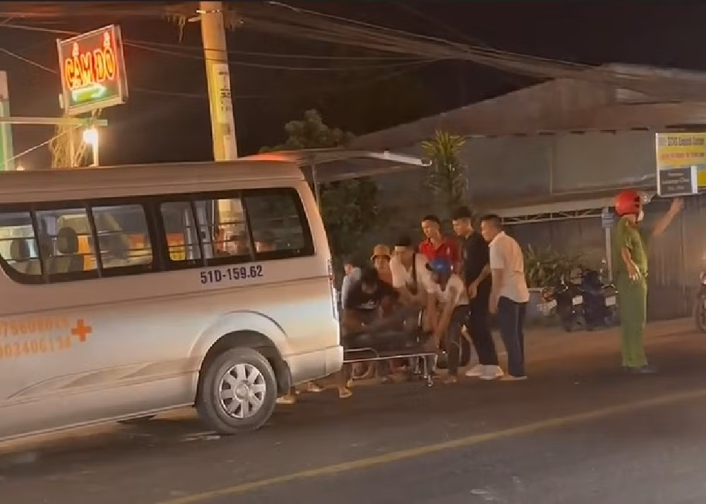 danh nhau.jpg -0