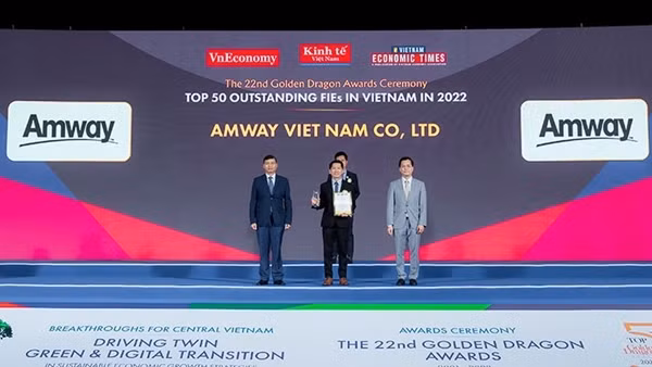 Amway Việt Nam được vinh danh là doanh nghiệp FDI tiên phong trong lĩnh vực chuyển đổi số tại Việt Nam