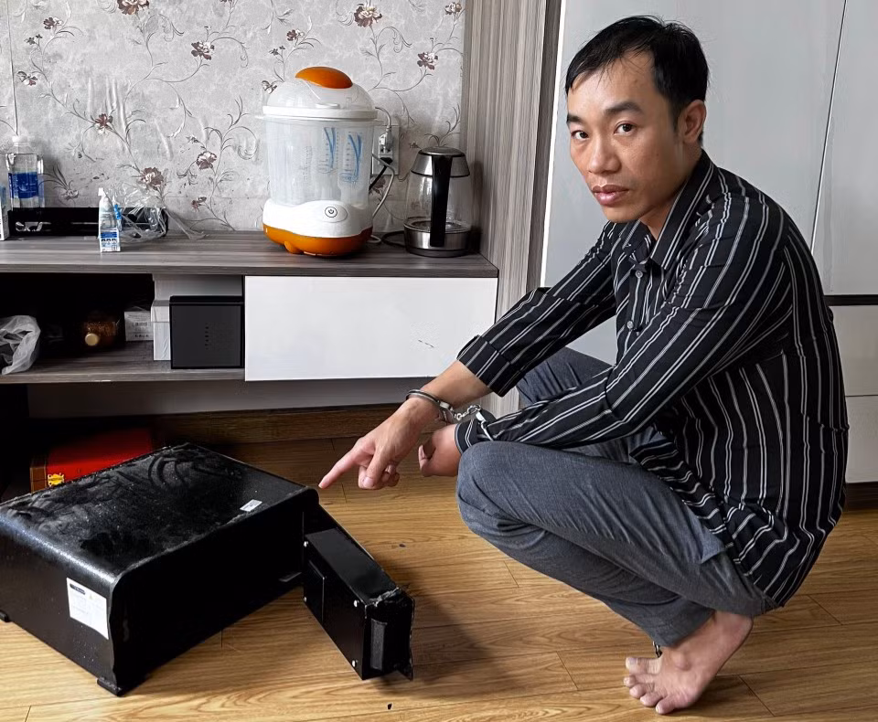 "Siêu trộm" vừa bị bắt giữ.