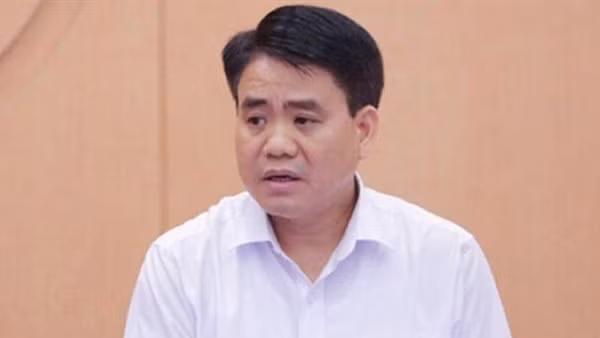 Vụ trồng cây xanh, cựu Chủ tịch Hà Nội Nguyễn Đức Chung bị khởi tố thêm tội danh