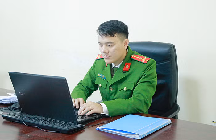 Trinh sát trẻ xung kích trên mặt trận chống tội phạm ma tuý -0