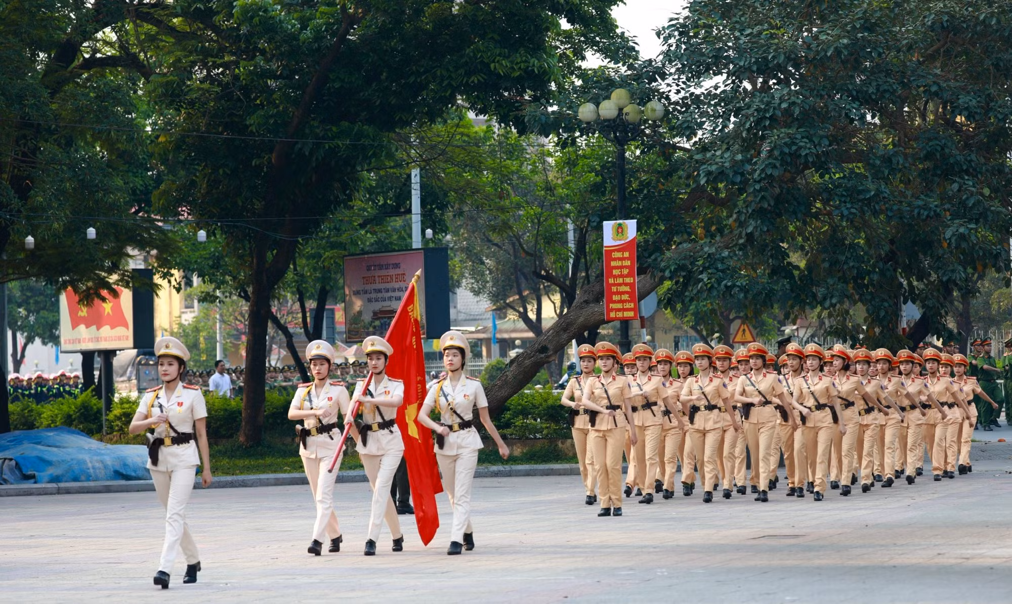 Công an tỉnh Thừa Thiên-Huế khai mạc Đại hội khỏe Vì An ninh Tổ quốc -0