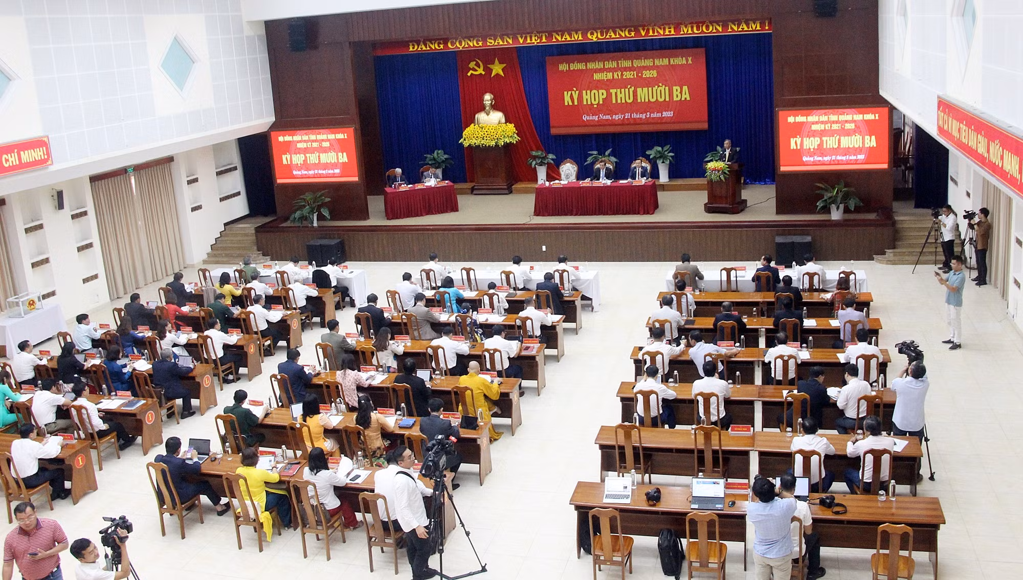 Bãi nhiệm tư cách đại biểu HĐND tỉnh Quảng Nam đối với ông Nguyễn Viết Dũng -0