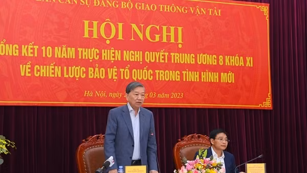 Tạo chuyển biến mạnh trong bảo vệ Tổ quốc, bảo đảm quốc phòng, an ninh