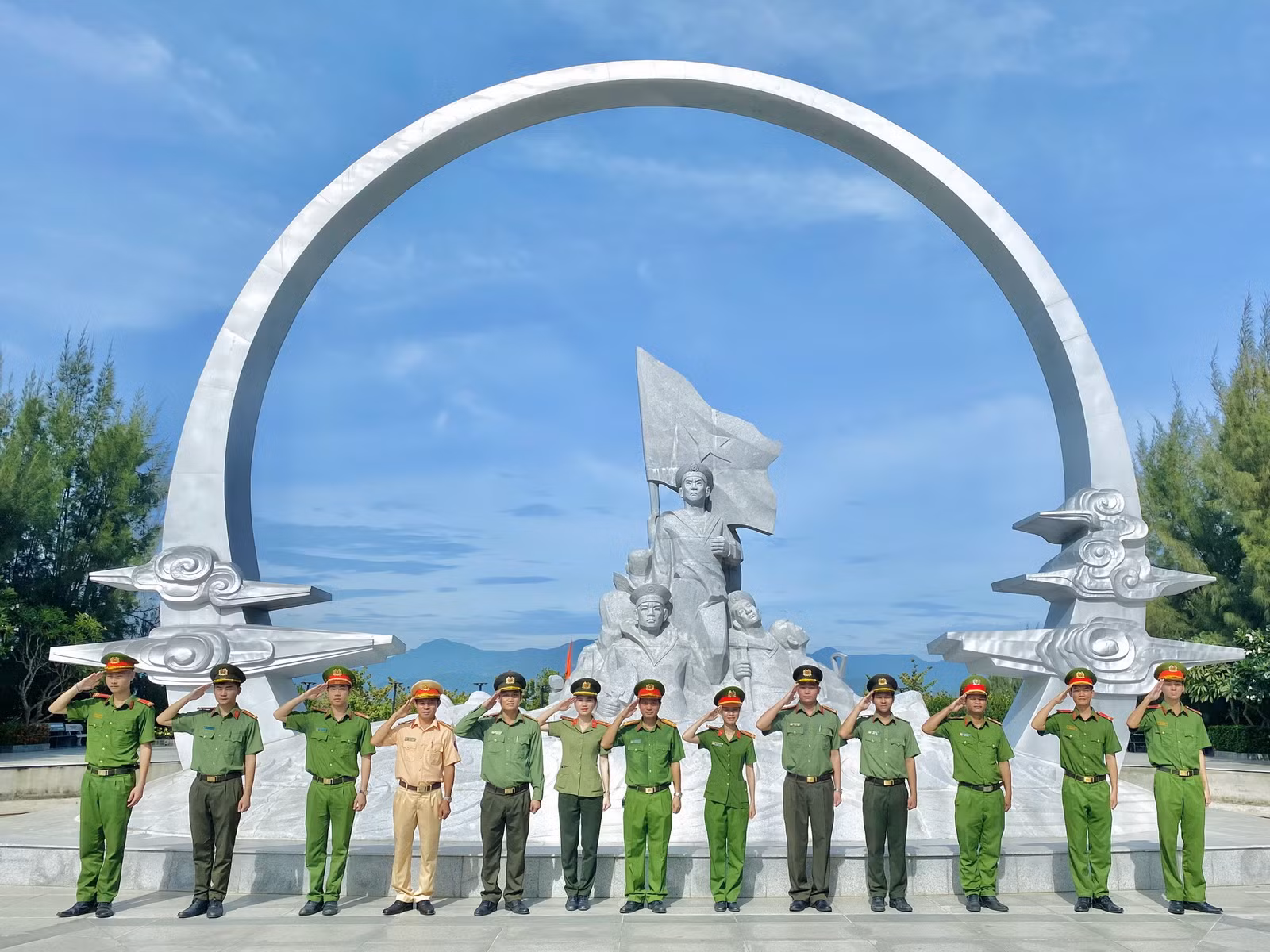  Tưởng niệm 64 cán bộ, chiến sĩ Hải quân Việt Nam chiến đấu và anh dũng hy sinh trên đảo Gạc Ma -0