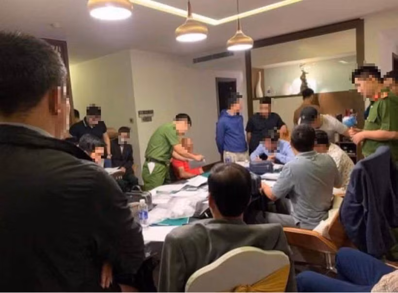 Khởi tố 21 đối tượng vụ đánh bạc Poker -0