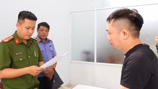 Môi giới lừa bán đất, chiếm đoạt nhiều tỷ đồng