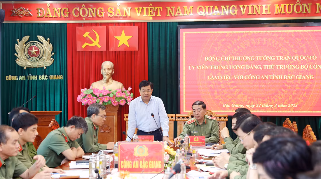 Đẩy mạnh xây dựng Công an xã, thị trấn đáp ứng yêu cầu, nhiệm vụ trong tình hình mới -0