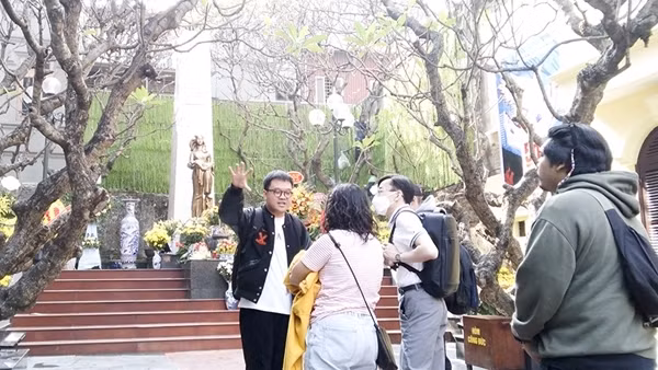 Chuyện đời, chuyện phố Khâm Thiên