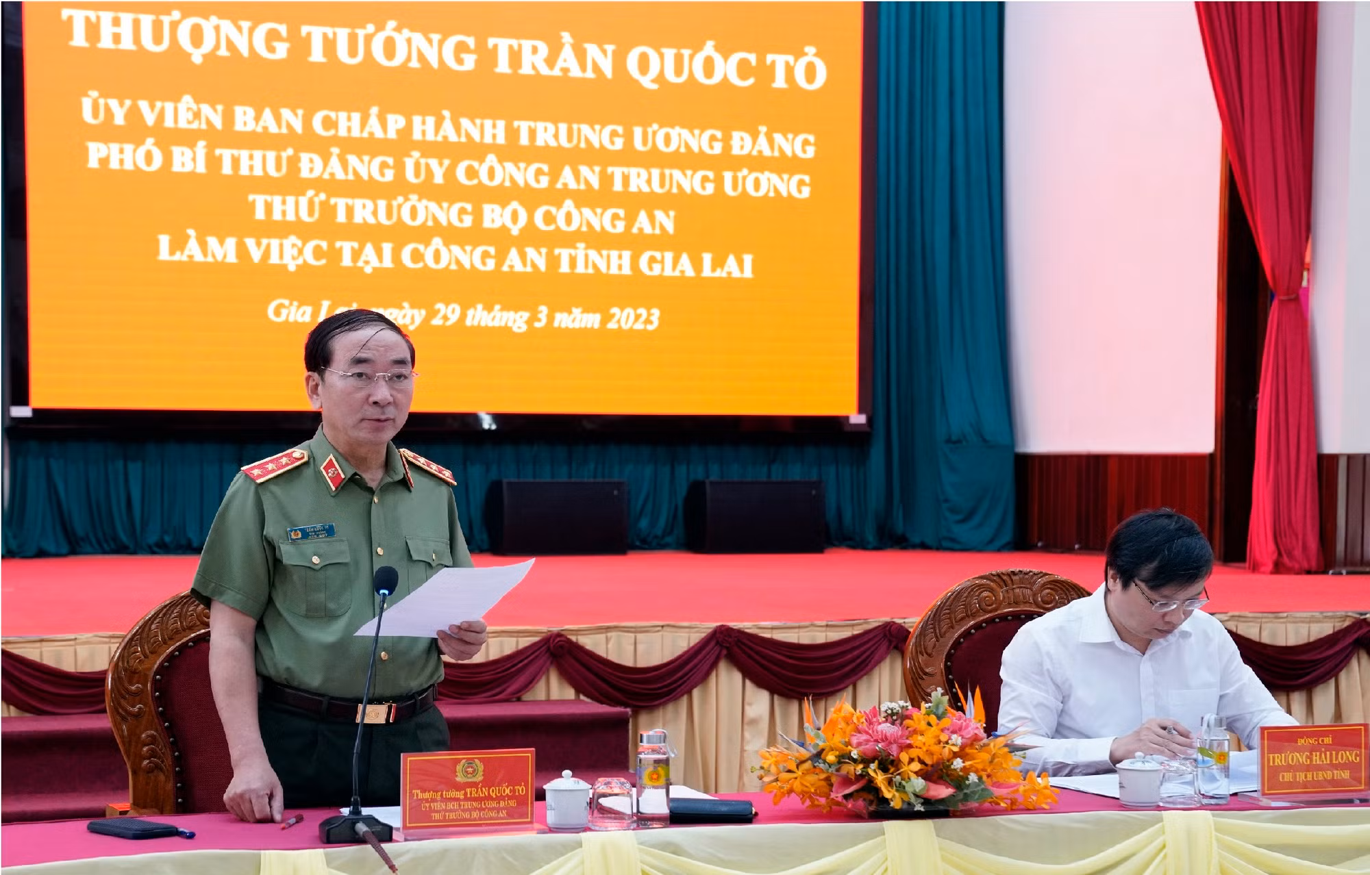 Thứ trưởng Trần Quốc Tỏ làm việc tại Công an tỉnh Gia Lai -0