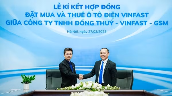 Lado Taxi thuê 500&nbsp;ô tô điện&nbsp;VinFast và mua bổ sung 40 xe&nbsp;VF e34
