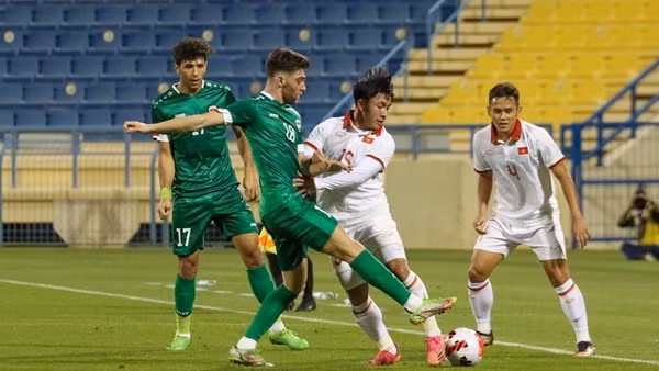 Nhận 2 thẻ đỏ, U23 Việt Nam thua đậm Iraq