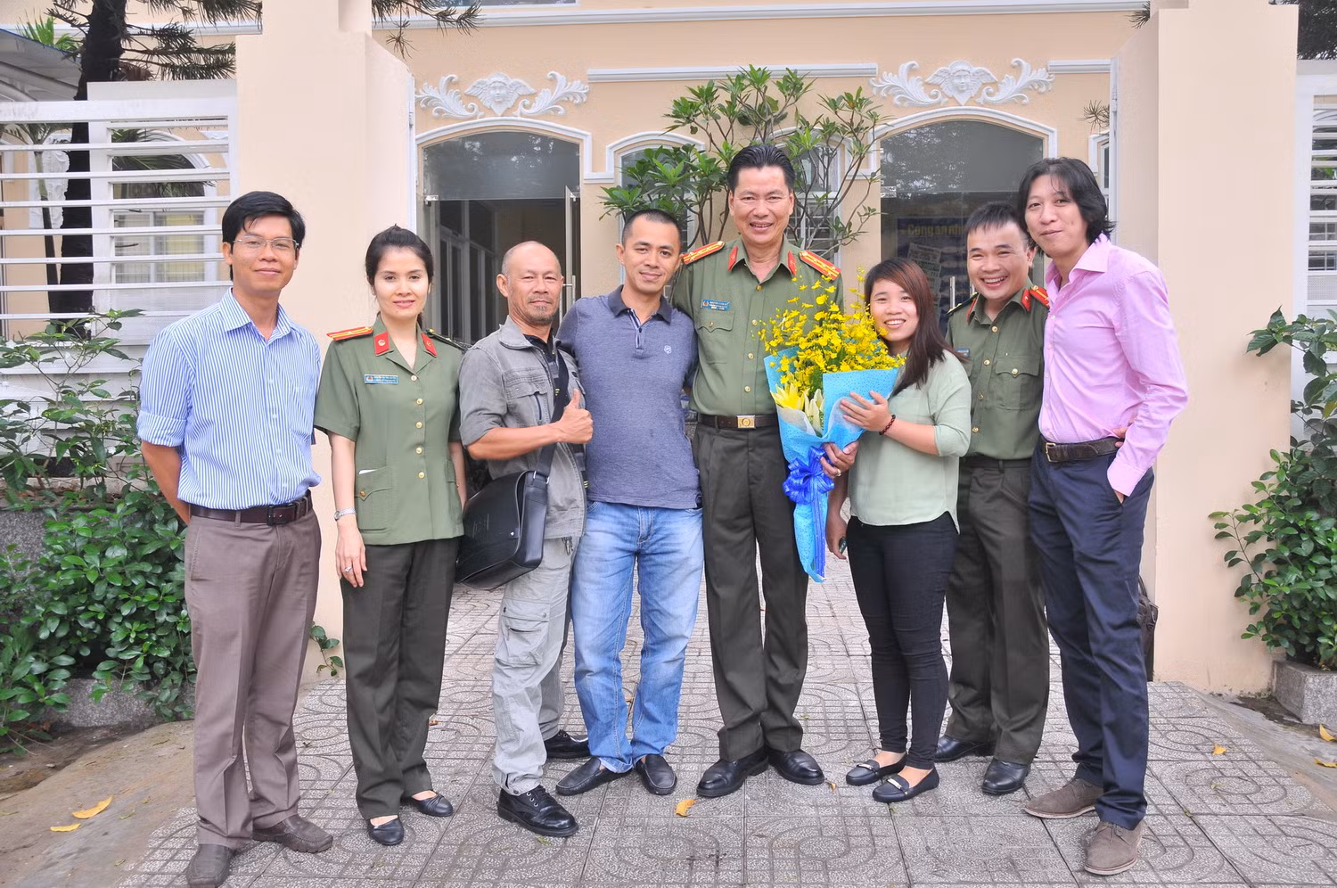 Thương nhớ nhà báo Xuân Xe – người anh một thời gắn bó với nhiều phóng viên -1