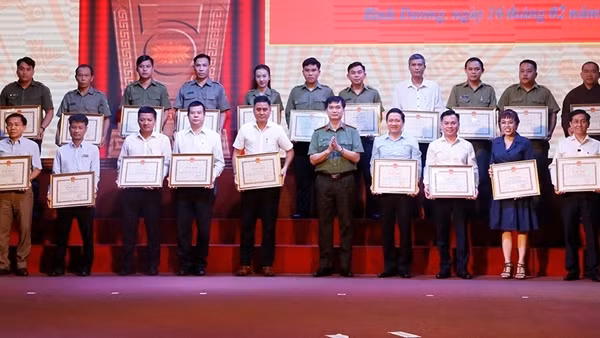 Phá án ma túy thành công từ sự giúp đỡ của người dân