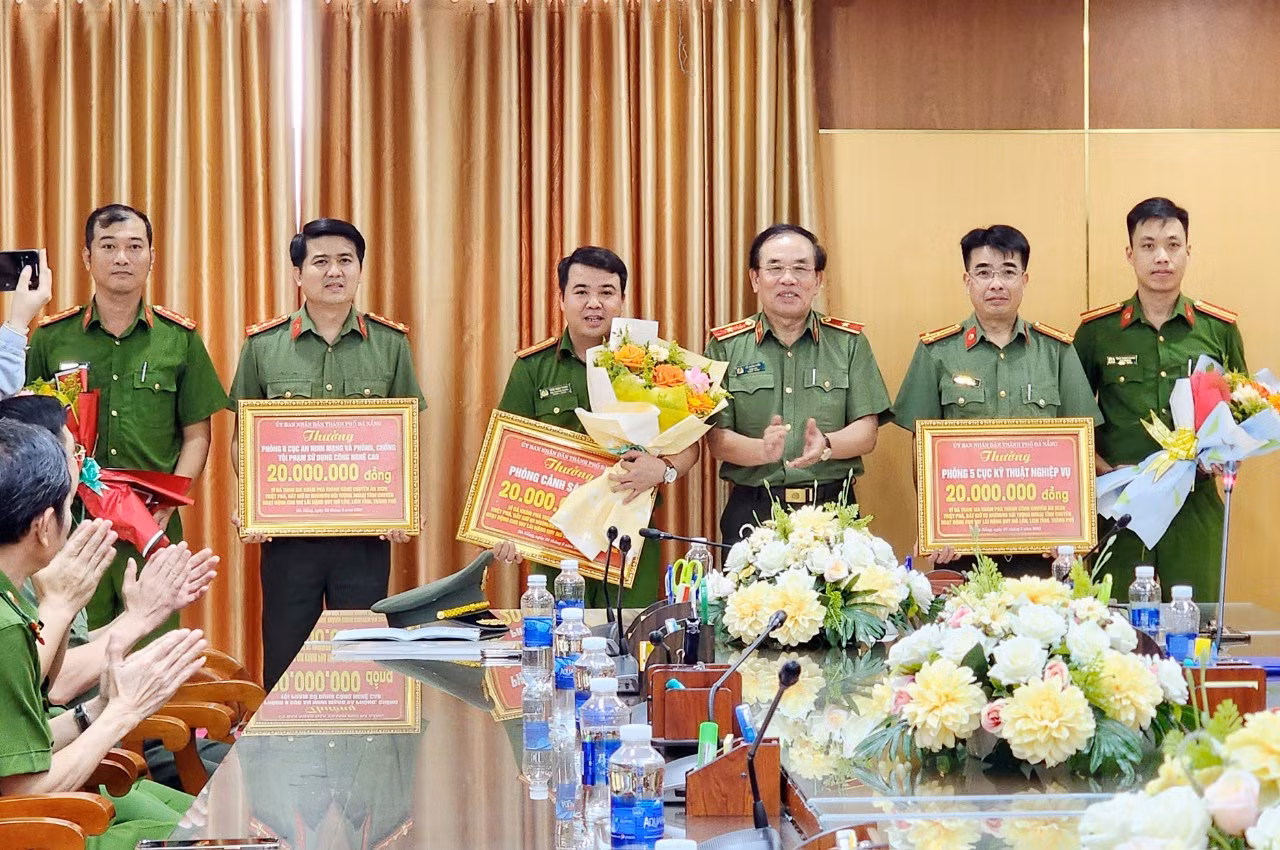 Liên tiếp lập chiến công, nhiều đơn vị thuộc Công an Đà Nẵng được khen thưởng -0