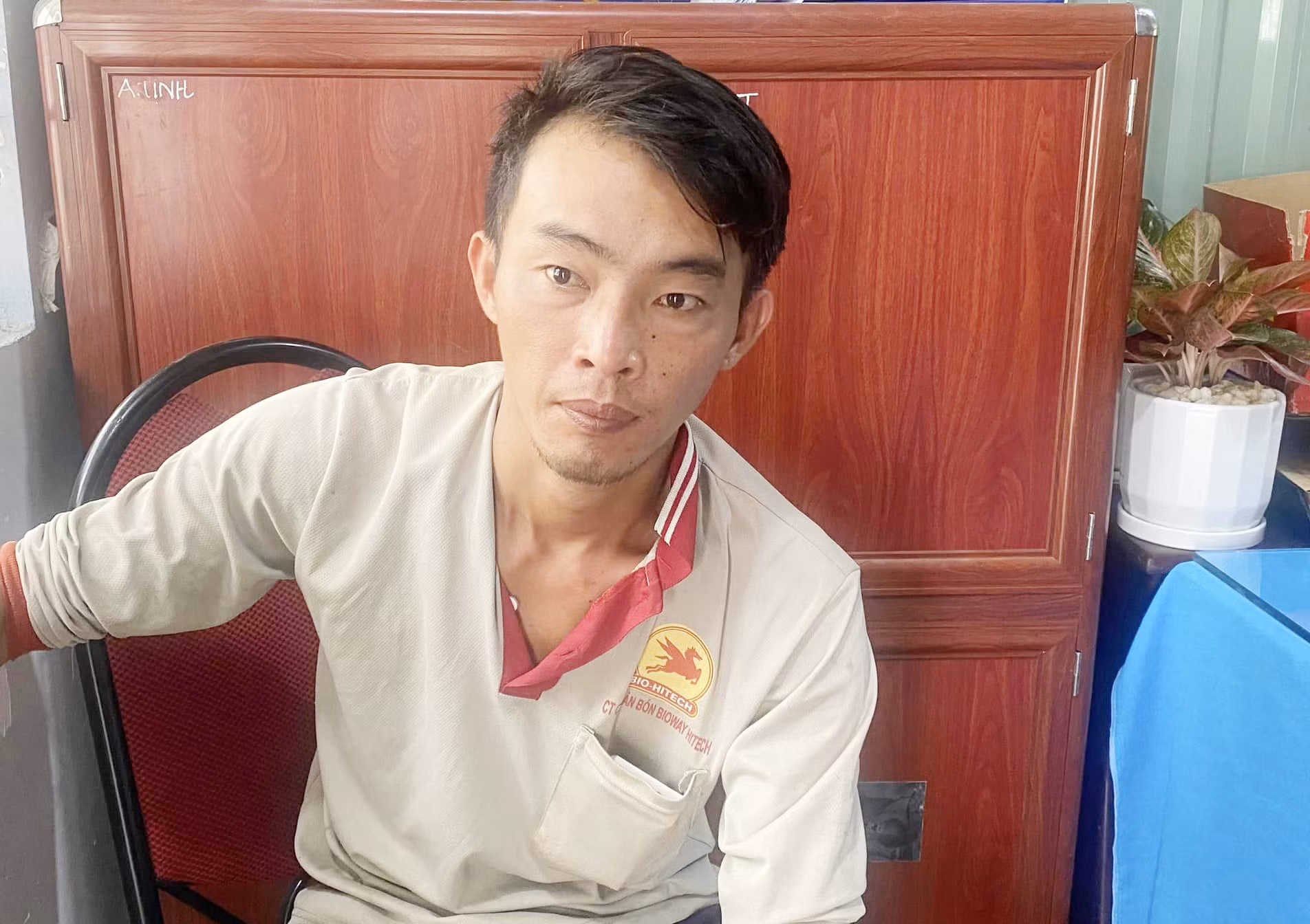 Bắt đối tượng đột nhập nhà dân trộm 9 lượng vàng -0