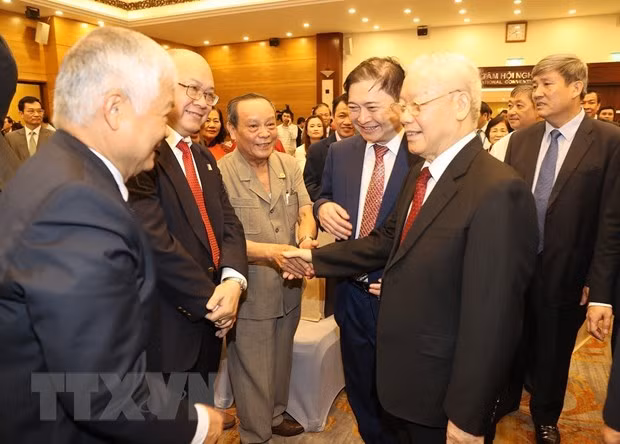 Đội ngũ trí thức đóng góp to lớn trong xây dựng, phát triển đất nước -0